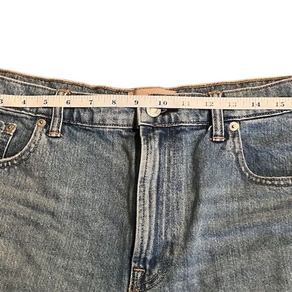 Everlane Women's Relaxed Denim Shorts Blue Size 33 Frayed Hem - Picture 7 of 9